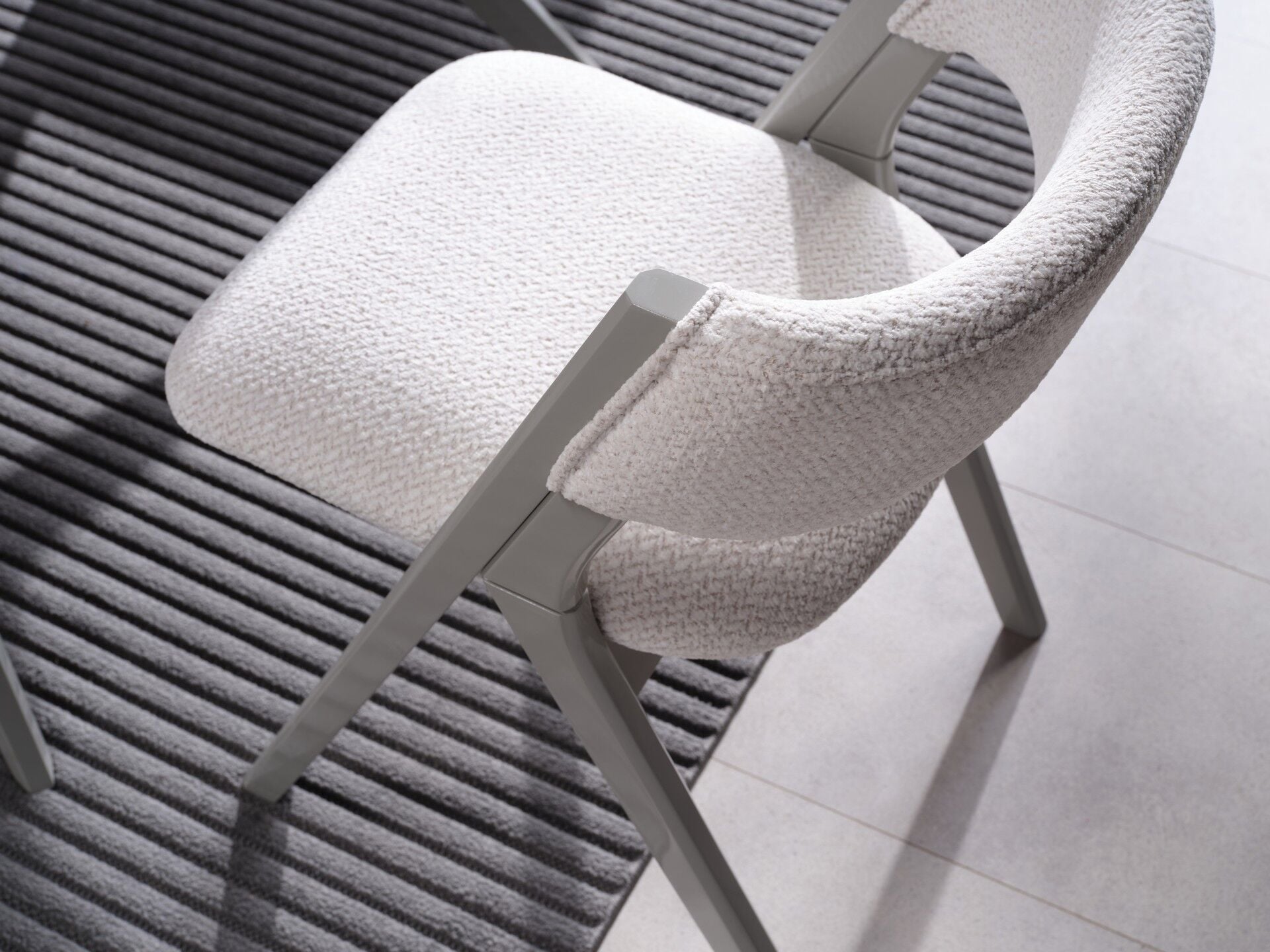 Ares Açılır Mutfak Masa Takımı - Bej Ayak