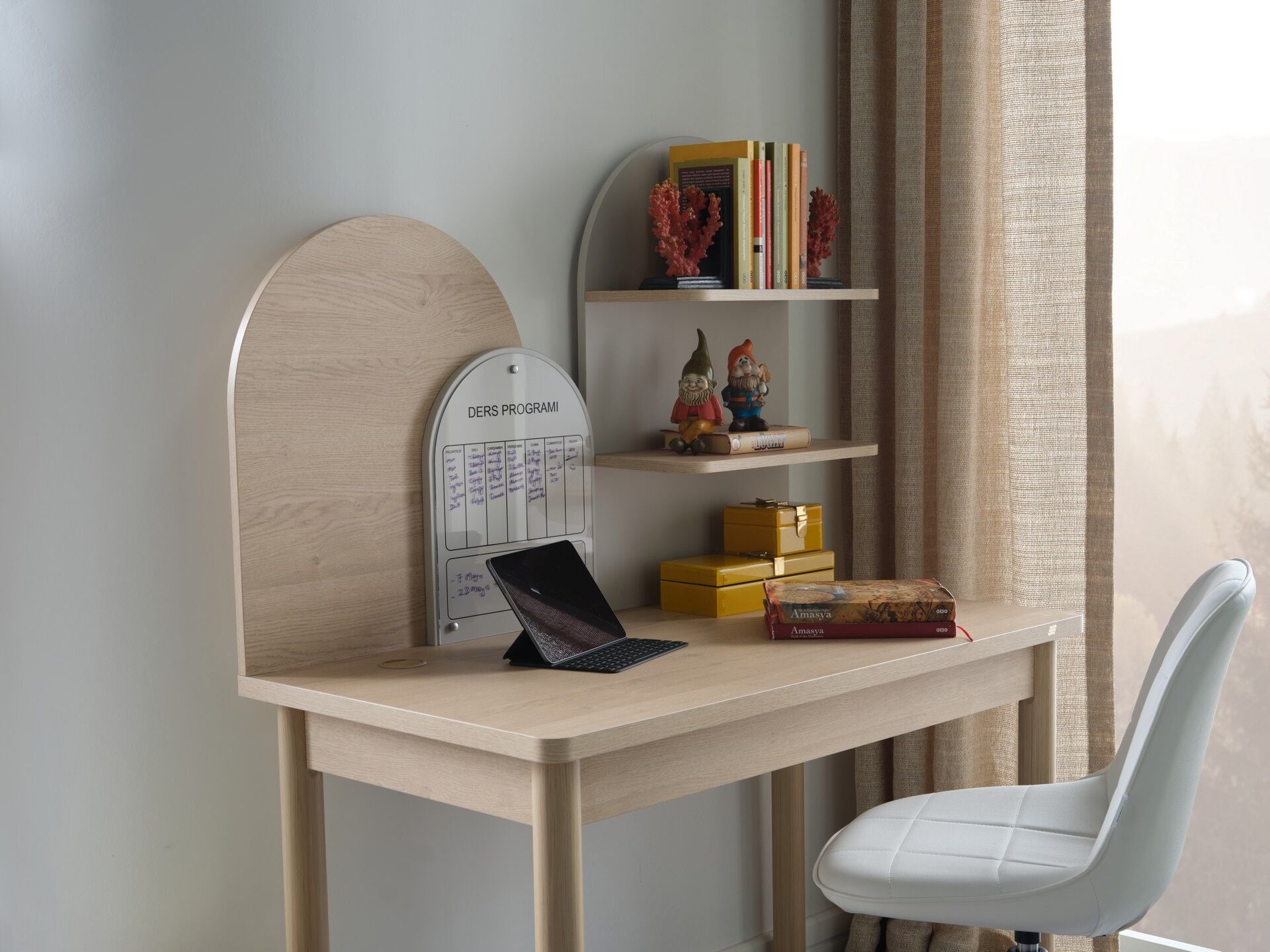 Borneo Çalışma Masası