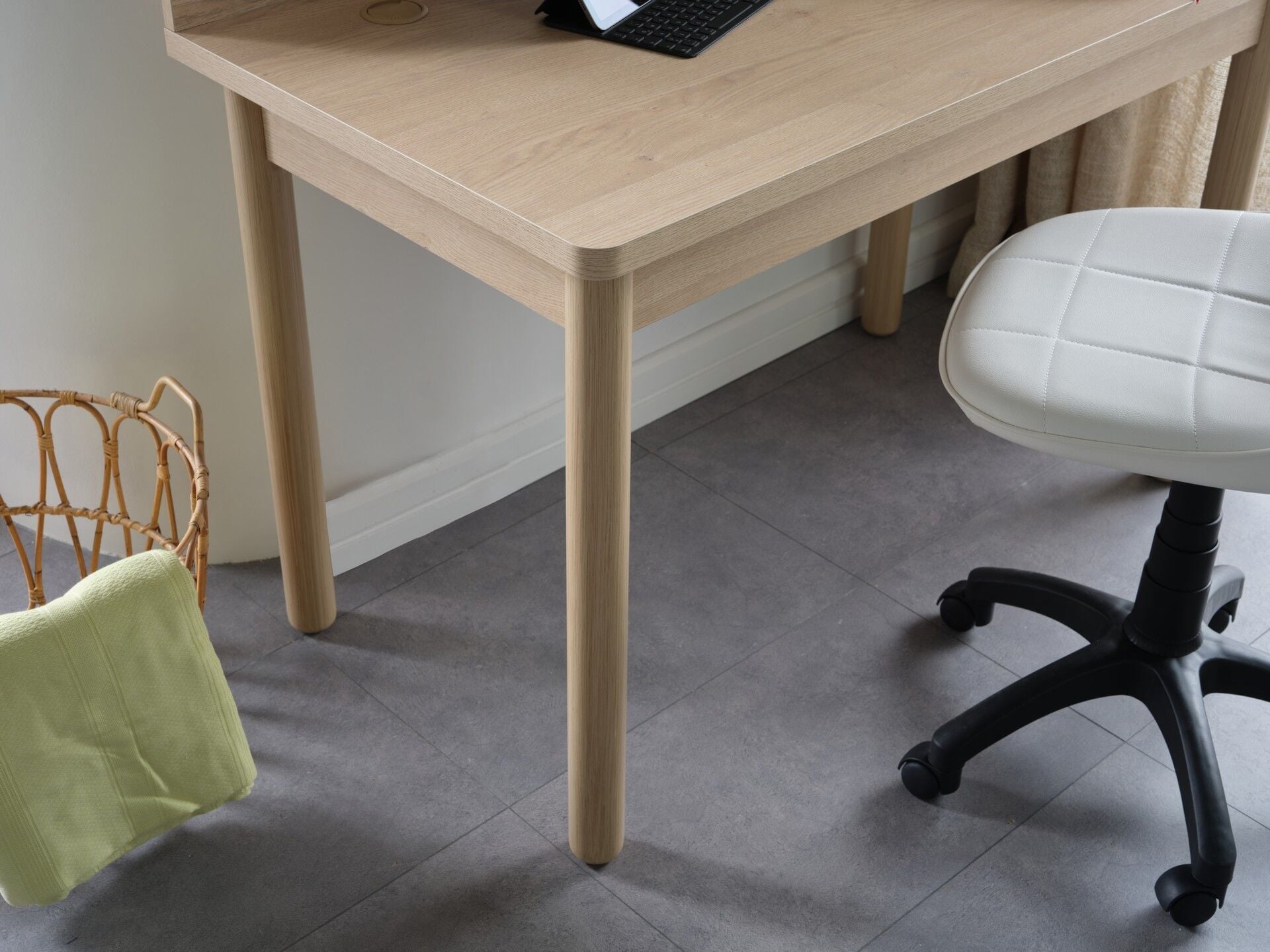 Borneo Çalışma Masası